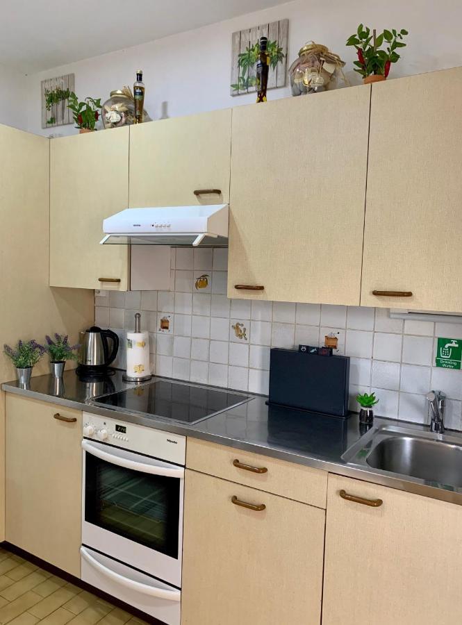Casa Nataliya, Via Tampori 8 6503 Bellinzona